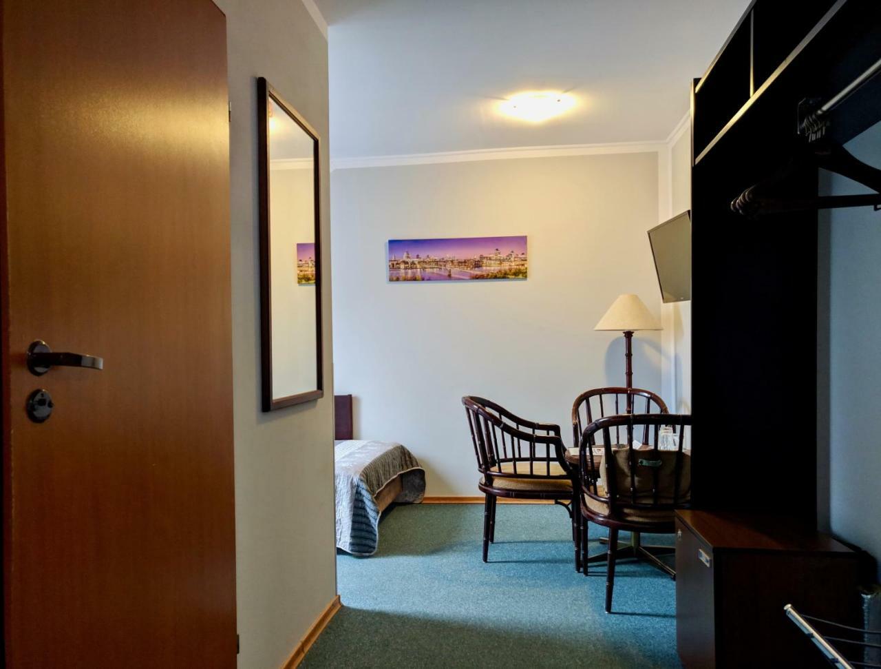 Hotel Pawlowski Zgorzelec Exteriör bild