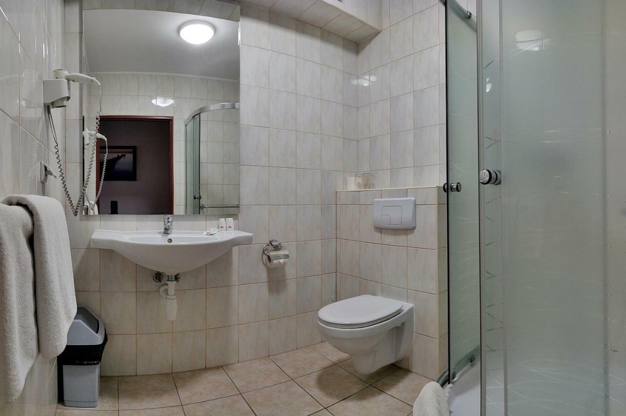 Hotel Pawlowski Zgorzelec Exteriör bild